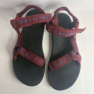 Teva Women's Burgundy, Blue and Black Outdoor Hiking/Sport Utility Sandal.